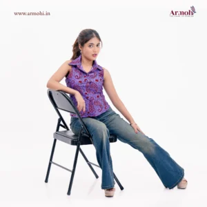 Armohi-Lavender floral Print Sleeveless Collared Top 16
